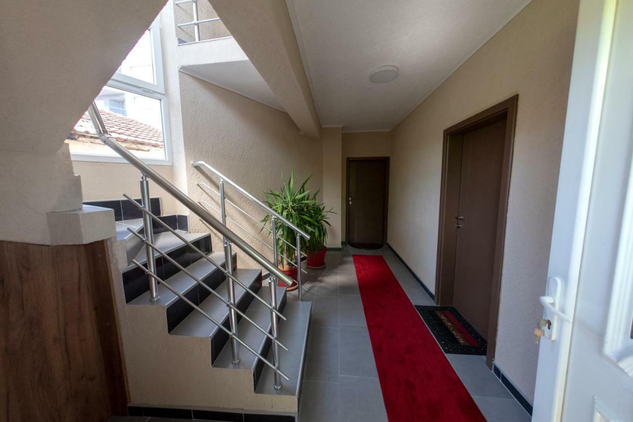 Dionis Rooms & Apartments ปรีเล็ป ภายนอก รูปภาพ