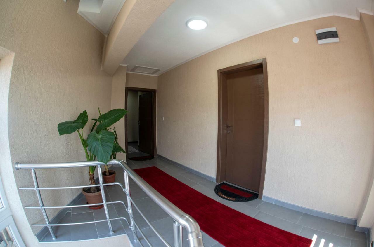 Dionis Rooms & Apartments ปรีเล็ป ภายนอก รูปภาพ