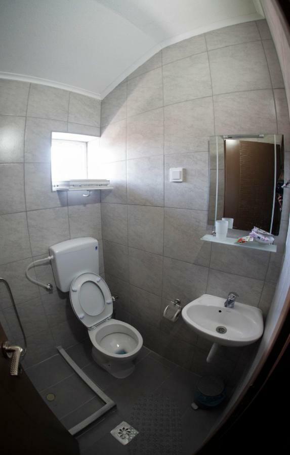 Dionis Rooms & Apartments ปรีเล็ป ภายนอก รูปภาพ