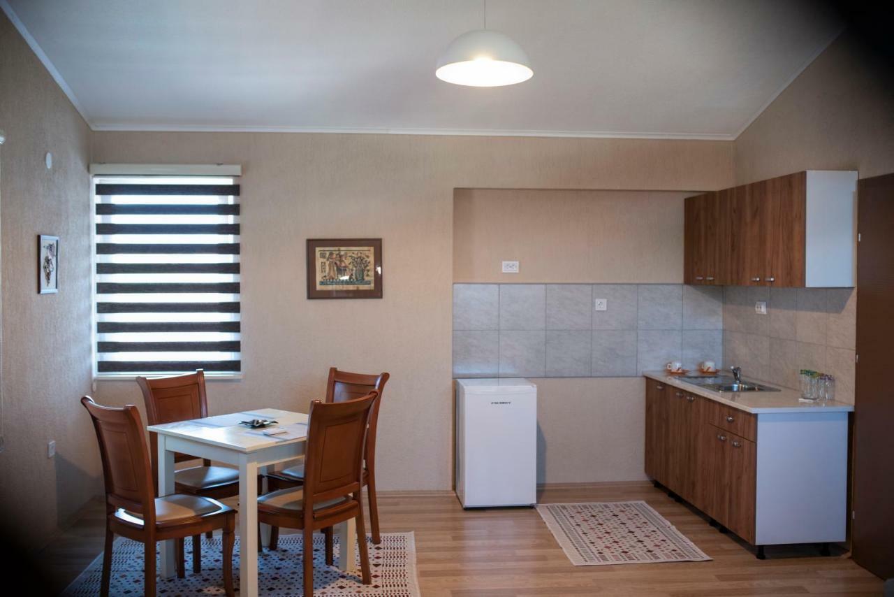 Dionis Rooms & Apartments ปรีเล็ป ภายนอก รูปภาพ
