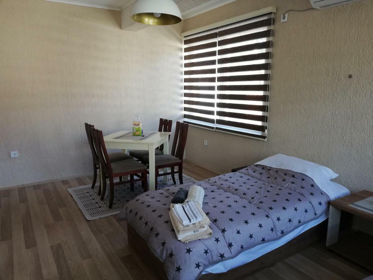 Dionis Rooms & Apartments ปรีเล็ป ภายนอก รูปภาพ